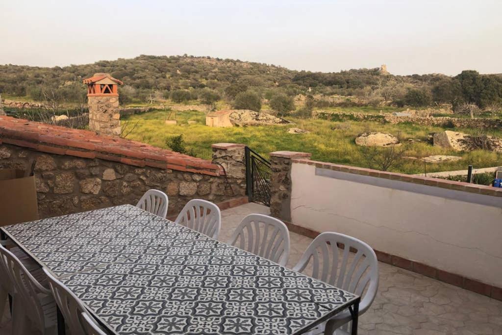 Casa - Apartamento Rural La Tahona Del Abuelo Plasenzuela Eksteriør bilde