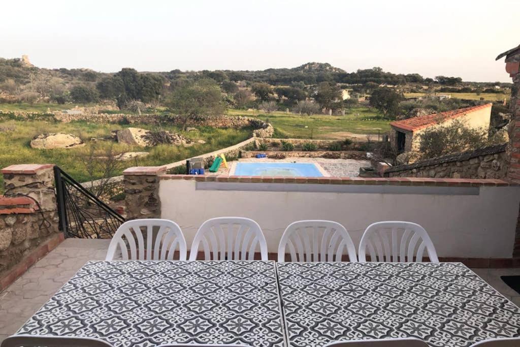 Casa - Apartamento Rural La Tahona Del Abuelo Plasenzuela Eksteriør bilde