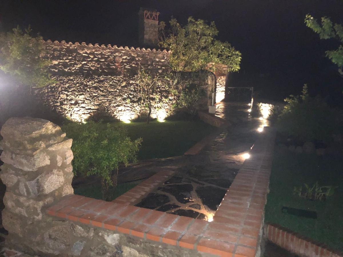 Casa - Apartamento Rural La Tahona Del Abuelo Plasenzuela Eksteriør bilde