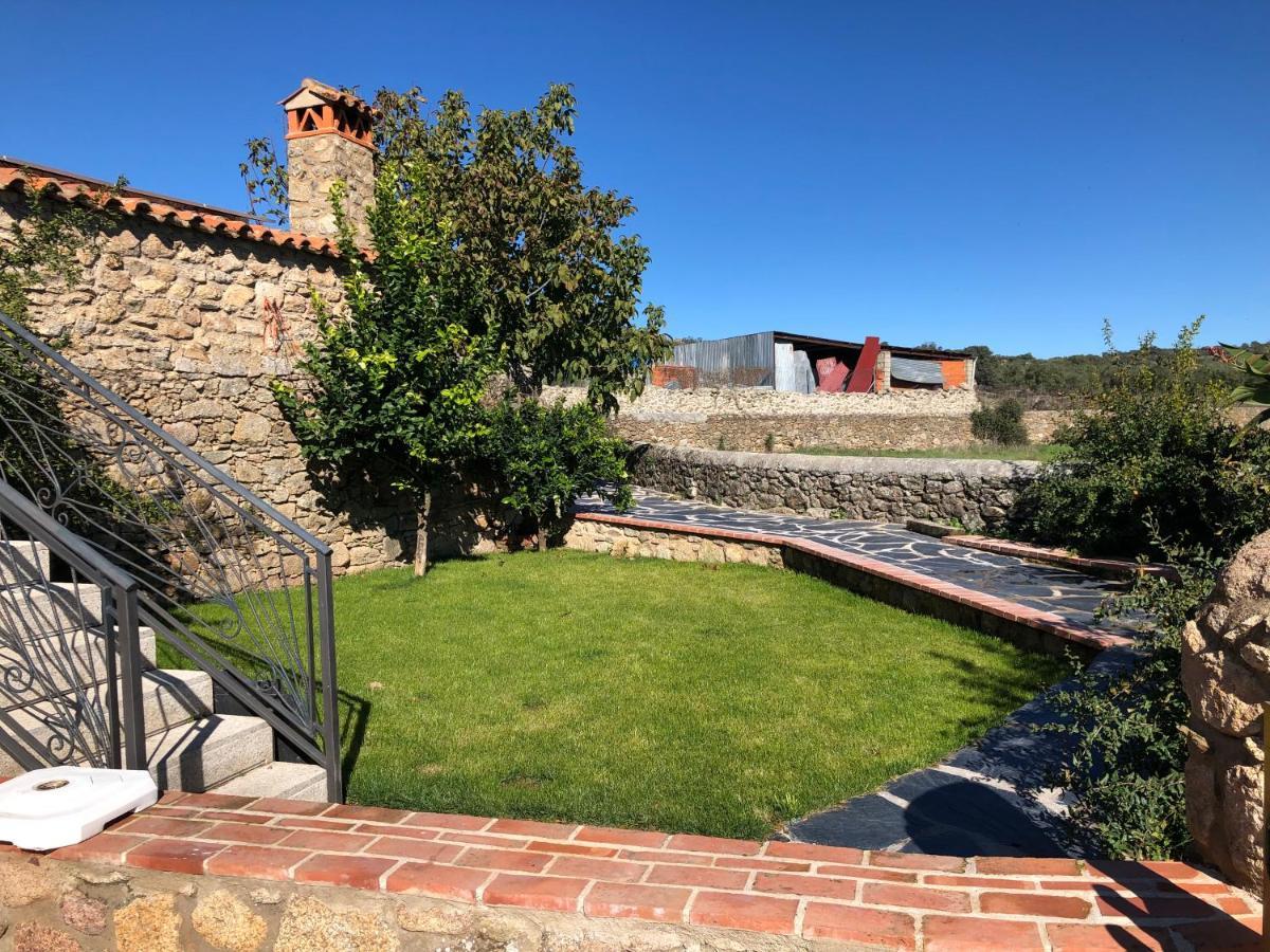 Casa - Apartamento Rural La Tahona Del Abuelo Plasenzuela Eksteriør bilde